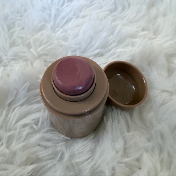 Rhode Pocket Blush in Sleepy Girl - Picture 3 of 4